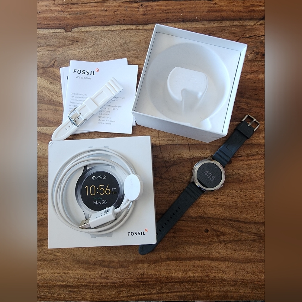 Fossil Founder 2.0 Silver Smartwatch with Black Strap and Extra White Strap.